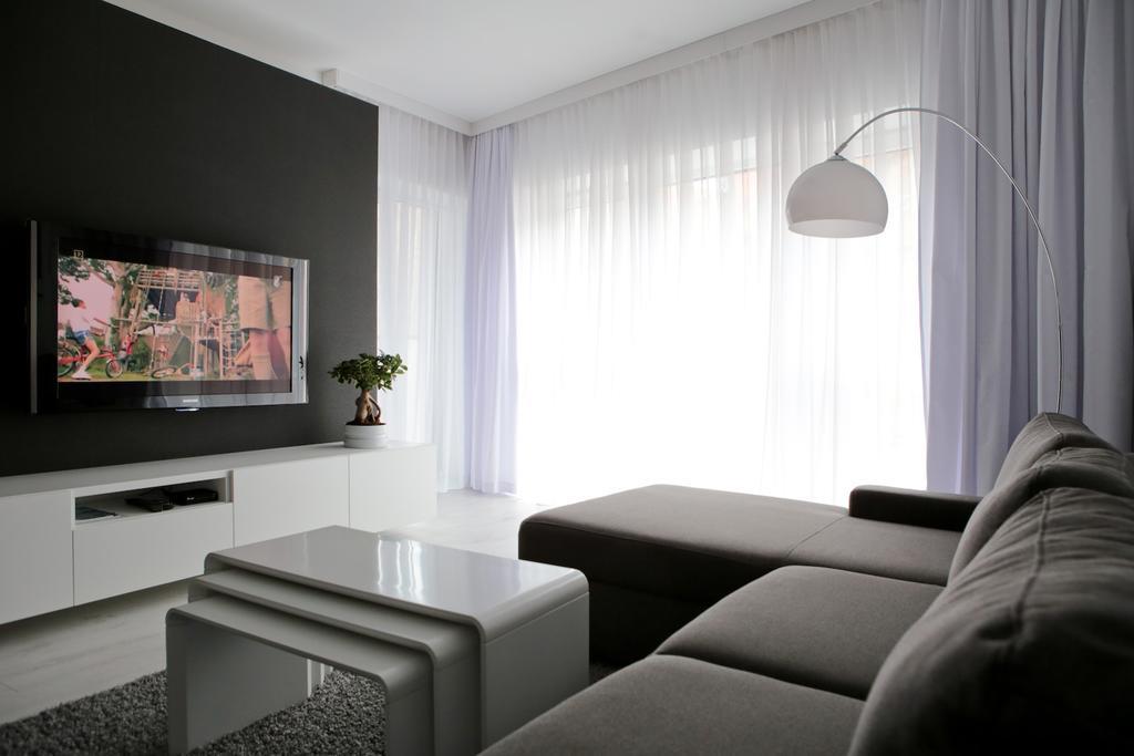 Super-Apartamenty Vip Poznań Esterno foto